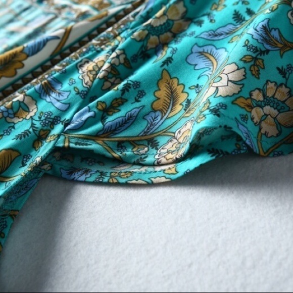 Boho Chic Gypsy Floral Mini Dress - Picture 13 of 14